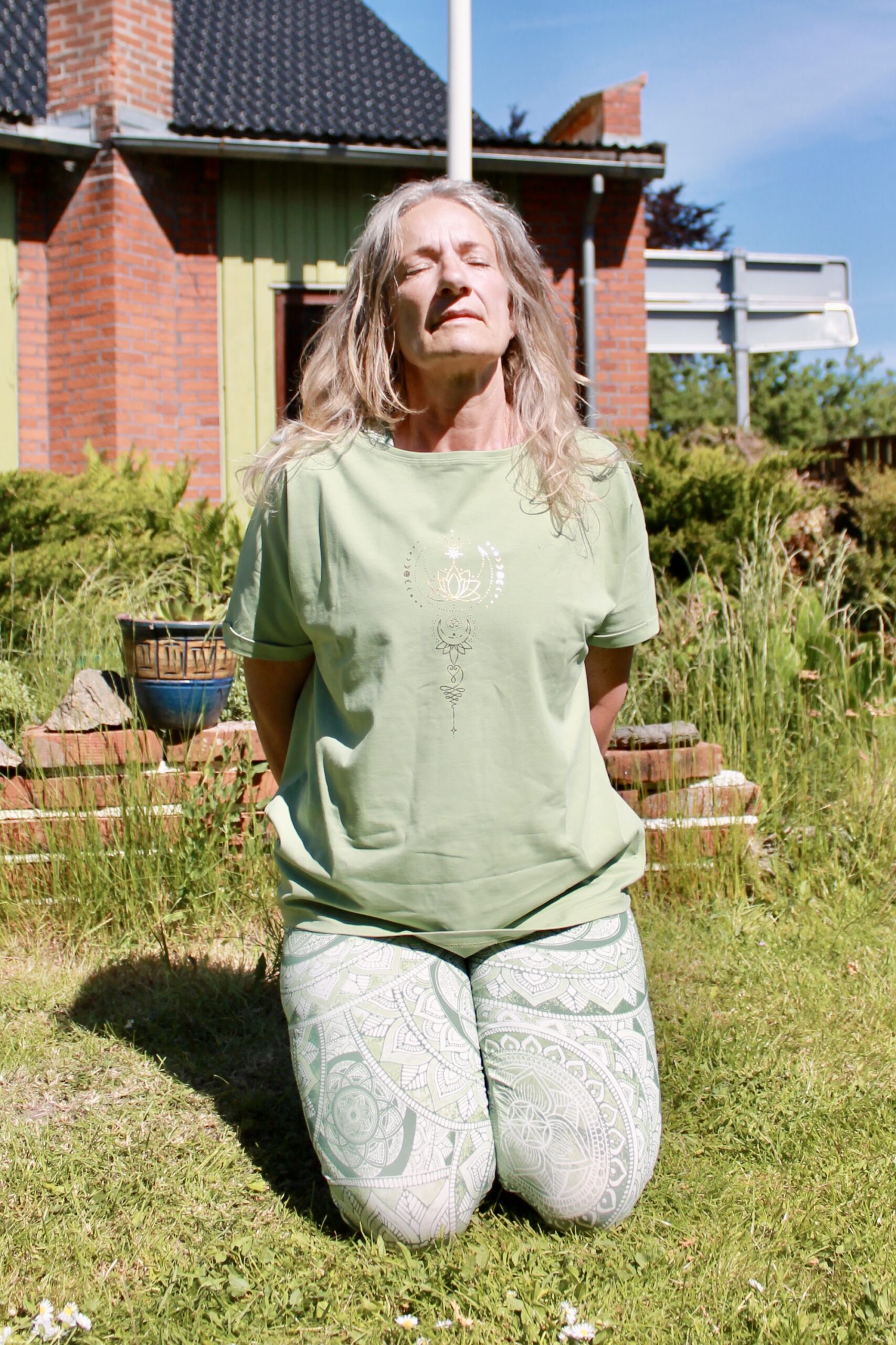 T-shirt - Eka Padma - Billede 3